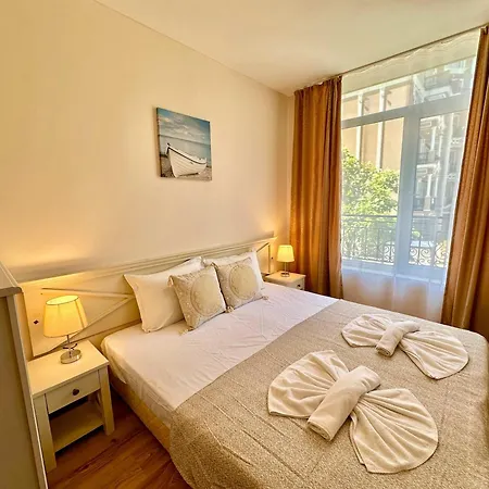 Apartment Cozy At Dawn Park *